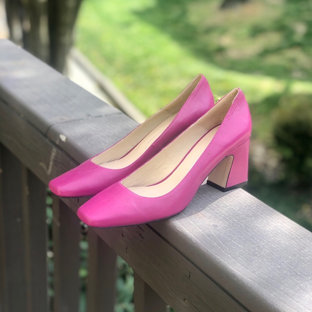 Intentionally Blank Hot Pink Plum Block Heels